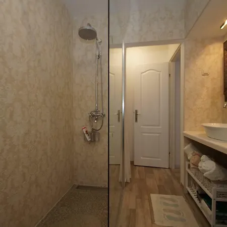 Koko كورتْشولا